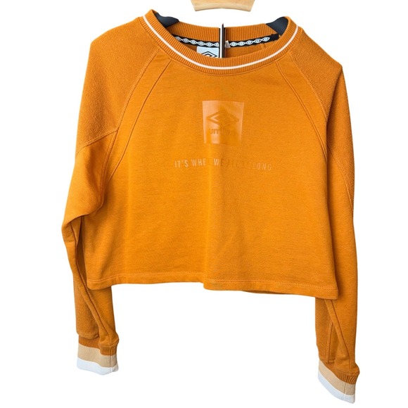 Umbro Tops - Umbro Womens Burnt Orange Cropped Sweatshirt Raglan Graphic Pullover Large